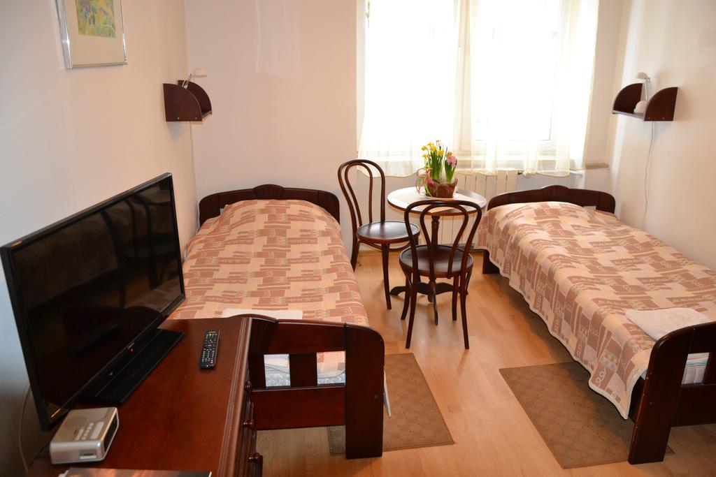 Hotel Monttis Sucha Beskidzka Cameră foto